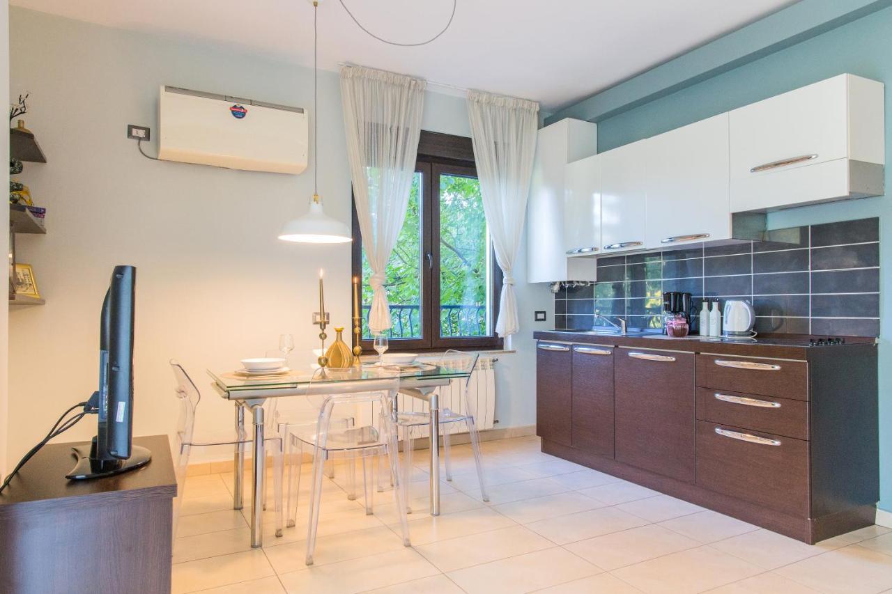 Apartamento One Love Metropolitan Gardens Studio Bucarest Exterior foto